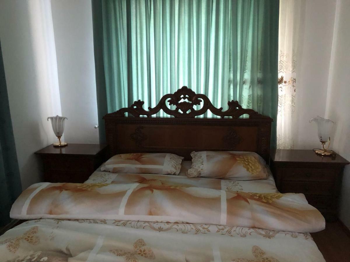 Pensiunea Medeea Hotel Pestis Екстериор снимка