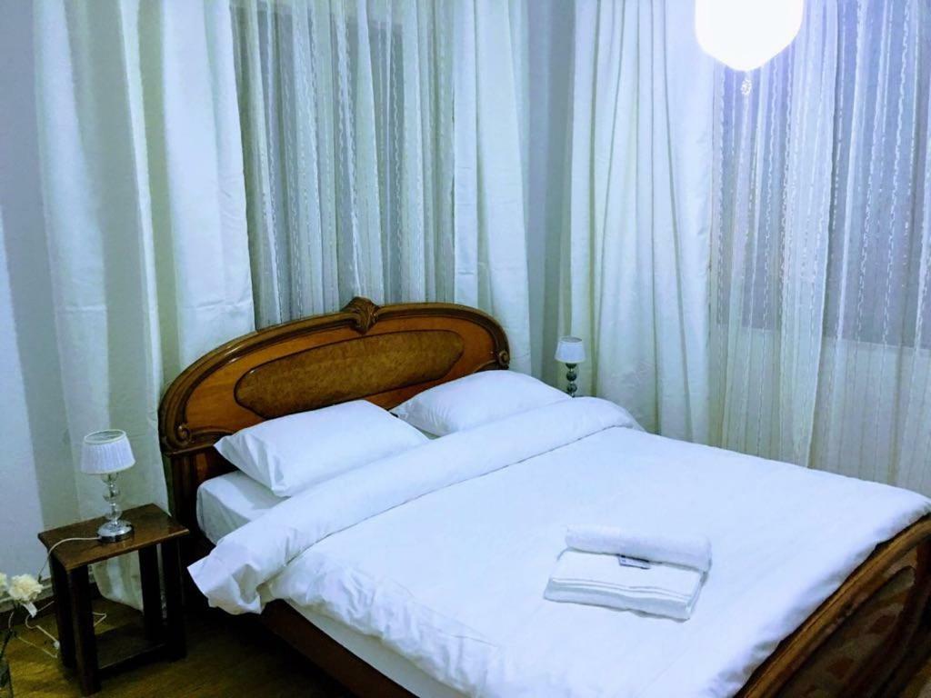 Pensiunea Medeea Hotel Pestis Екстериор снимка