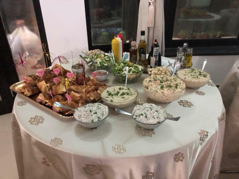 Pensiunea Medeea Hotel Pestis Екстериор снимка